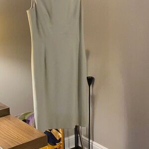 Elegant Sleeveless Dress